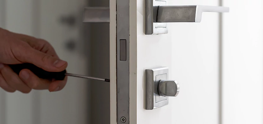 Key Programming Locksmith Open Now in Willows, California